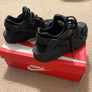 Nike Huaraches Womens